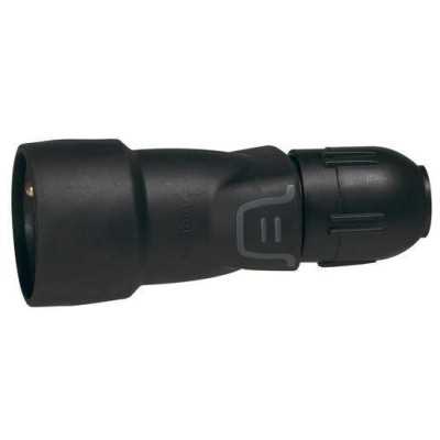 FICHE F.CAOUTCHOUC 2P+T 16A BORNES AUTO + SERRE-CABLE LEGRAND