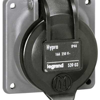 HYPRA PRISE FIXE IP44 16A - 250VCA 2P+T BROCHAGE DOMESTIQUE PLASTIQUE