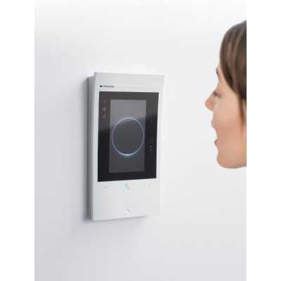 LEGRAND WITH NETATMO KIT PORTIER CONNECTE C300EOS BI + LINEA 3000N