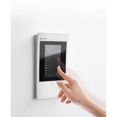 LEGRAND WITH NETATMO KIT PORTIER CONNECTE C300EOS BI + LINEA 3000N