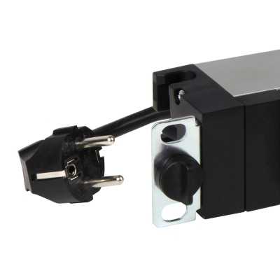 PDU 19" 8 PRISES 2P+T + INTER A VOYANT