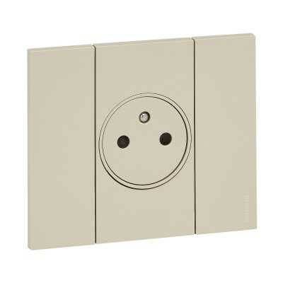 LIVING NOW PC SURFACE 16A 2P+T 2M