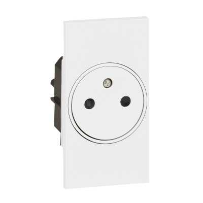 LIVING NOW PC SURFACE 16A 2P+T 2M